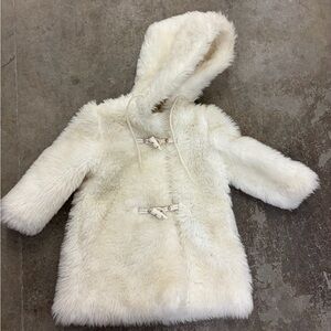 Vintage little nugget high quality faux fur little girl Cozy White Hooded Coat